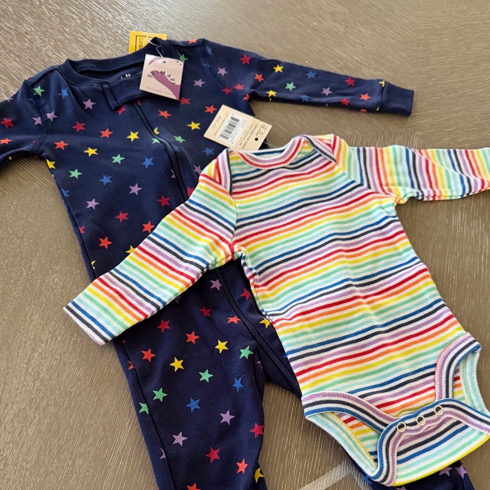 Primary Onesie Set